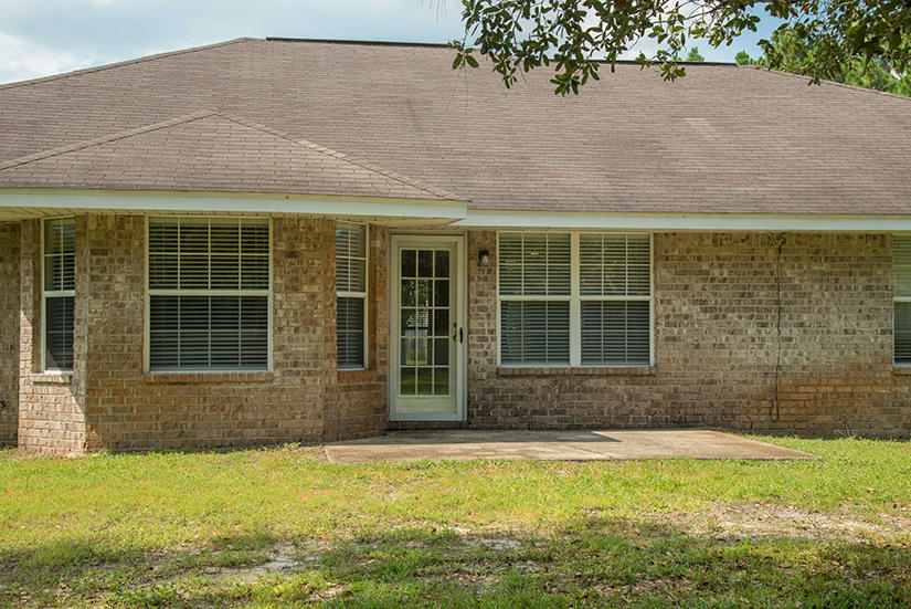 HOLLEY BY THE SEA - Residential Lease