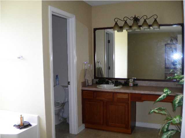 BROOKE ESTATES PH II - Residential Lease