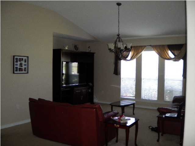 BROOKE ESTATES PH II - Residential Lease