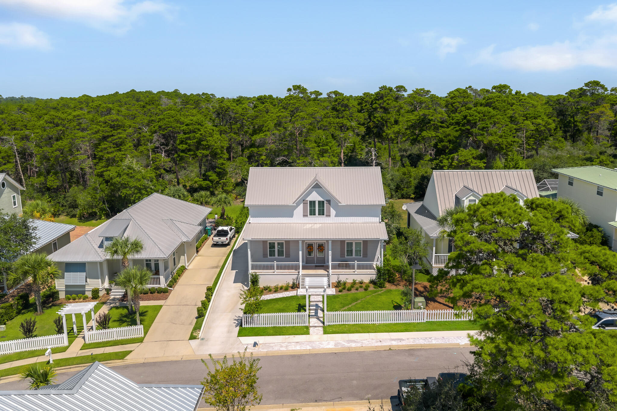 SEA DUNES - Residential