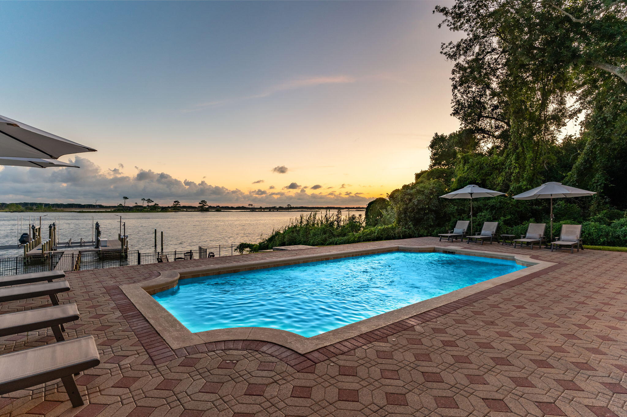 PLANTATION OAKS S/D - Residential