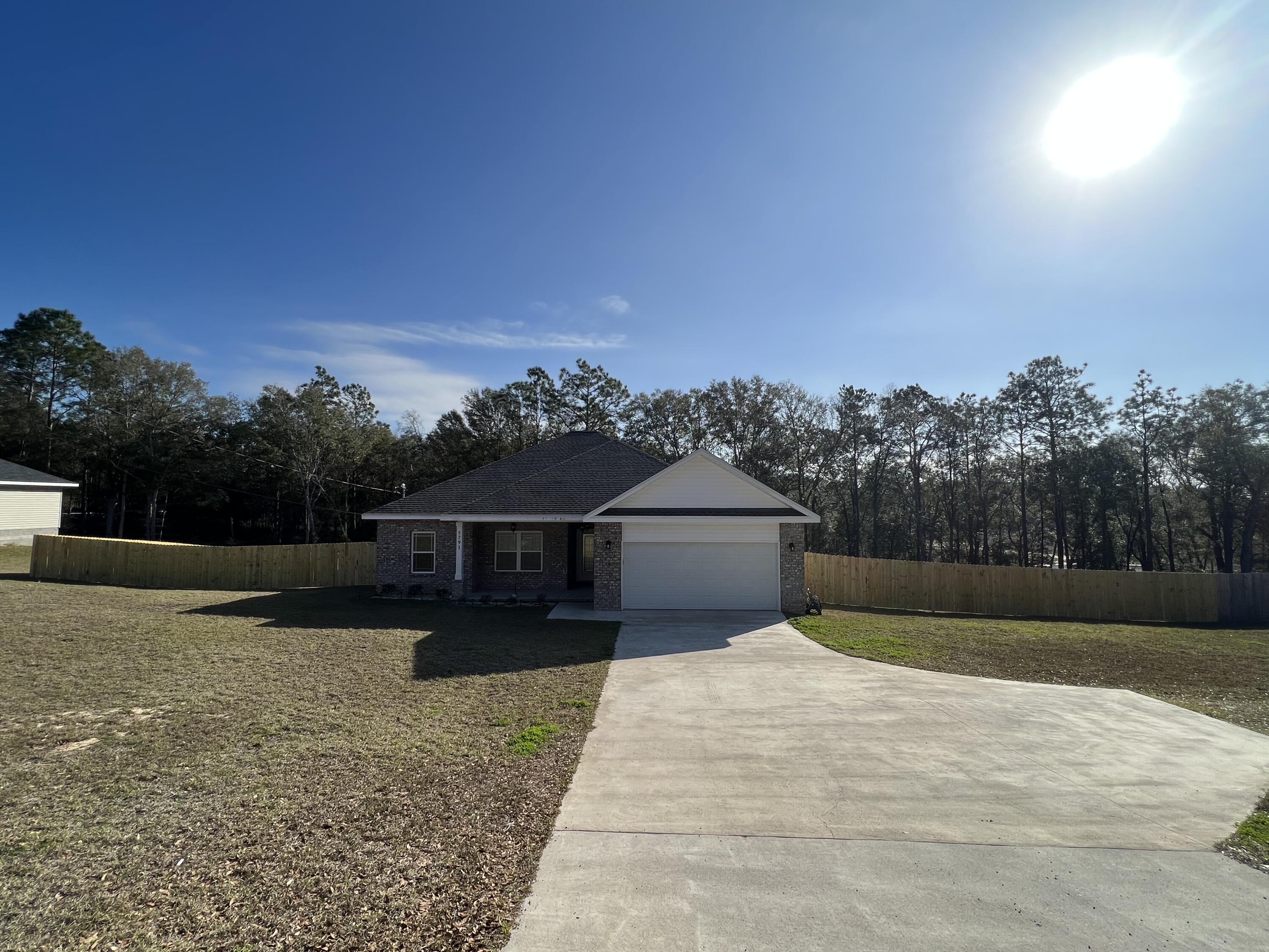 CRESTVIEW SUBURB - Residential Lease
