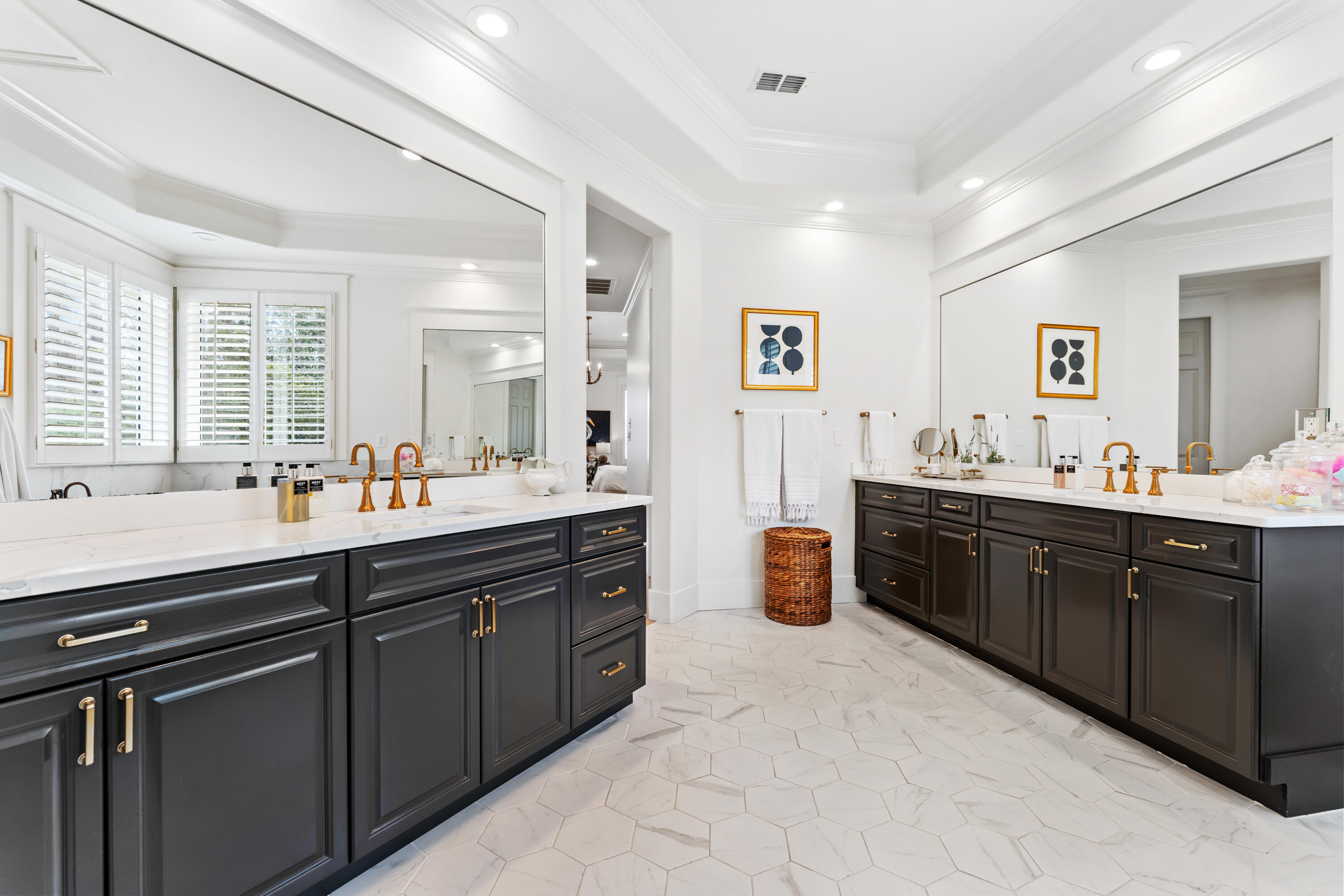 REGATTA BAY - Residential