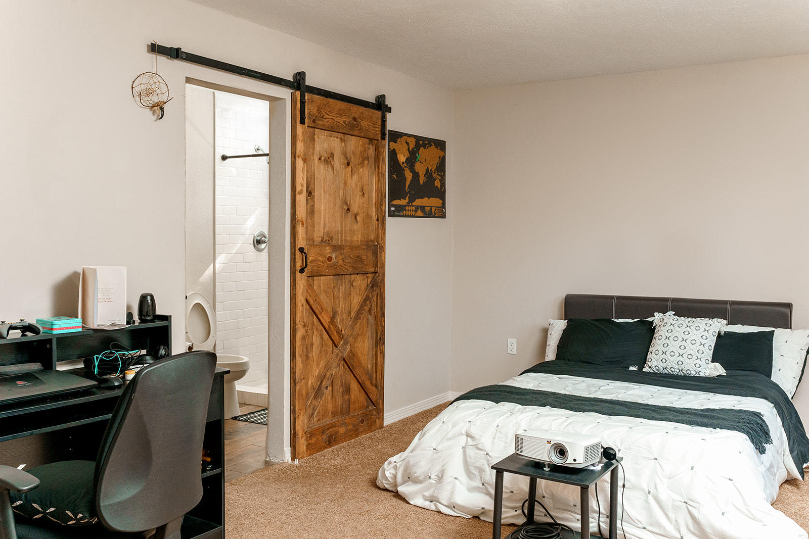 SHANGRA WOODS - Residential