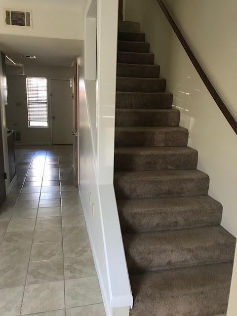 SYKES LIVING TRUST - Residential Lease