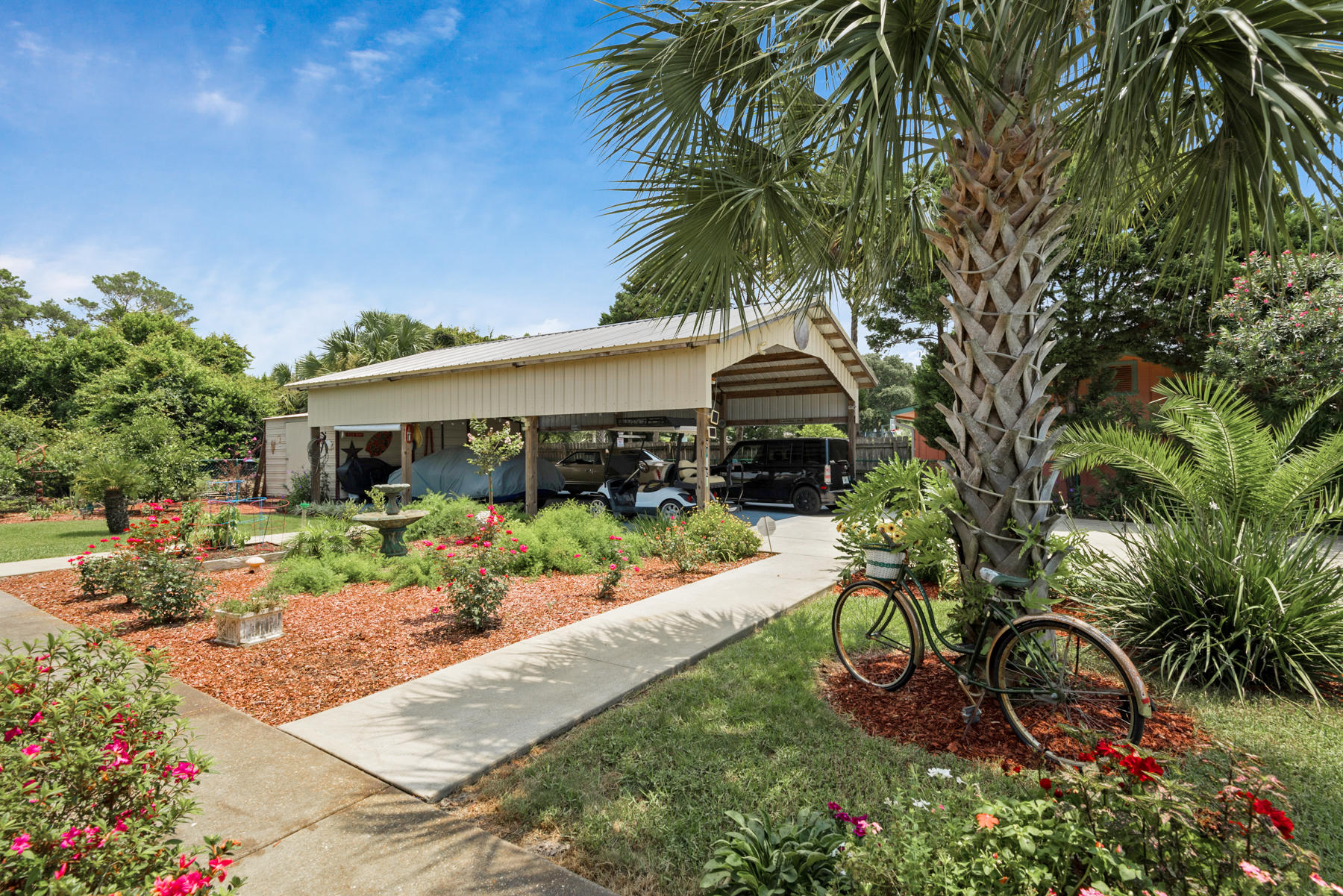 RIVIERA BEACH - Residential