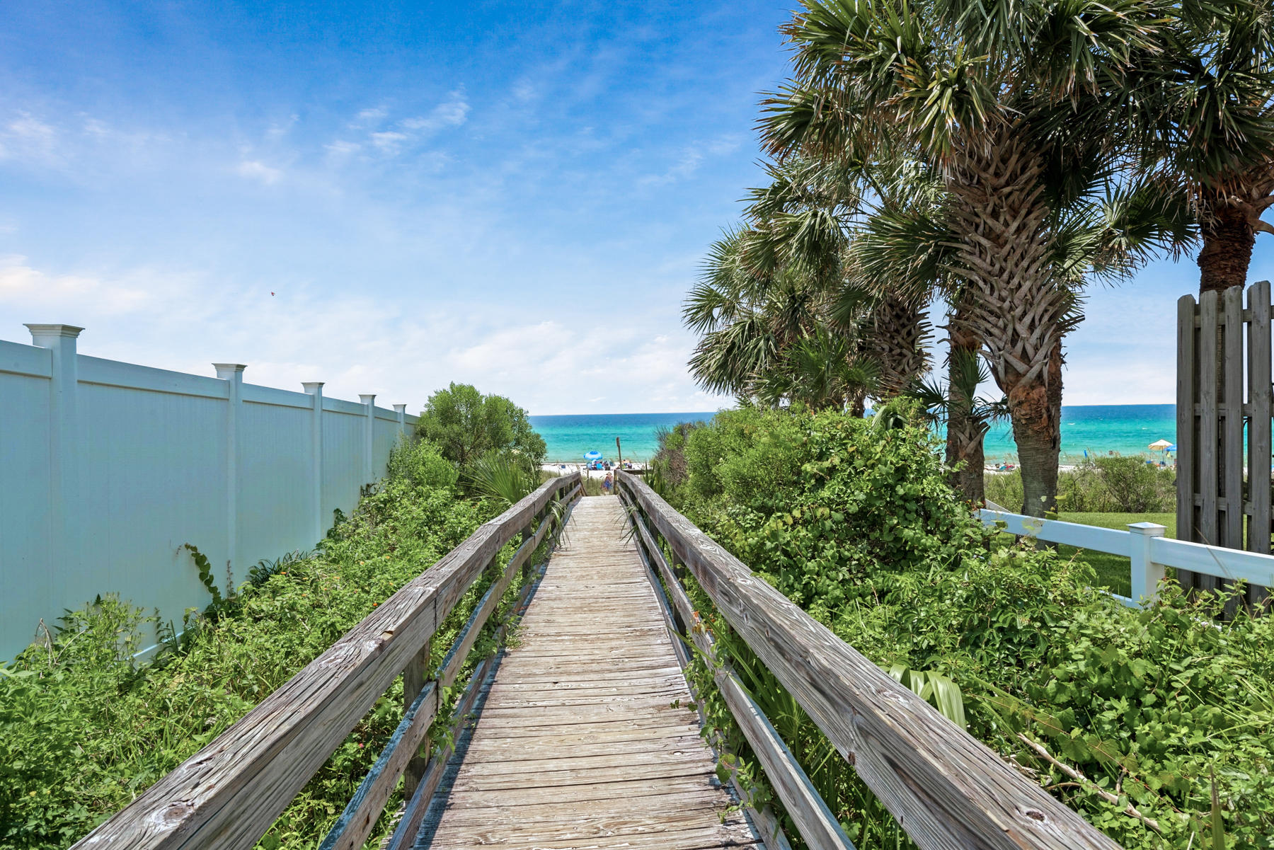 RIVIERA BEACH - Residential