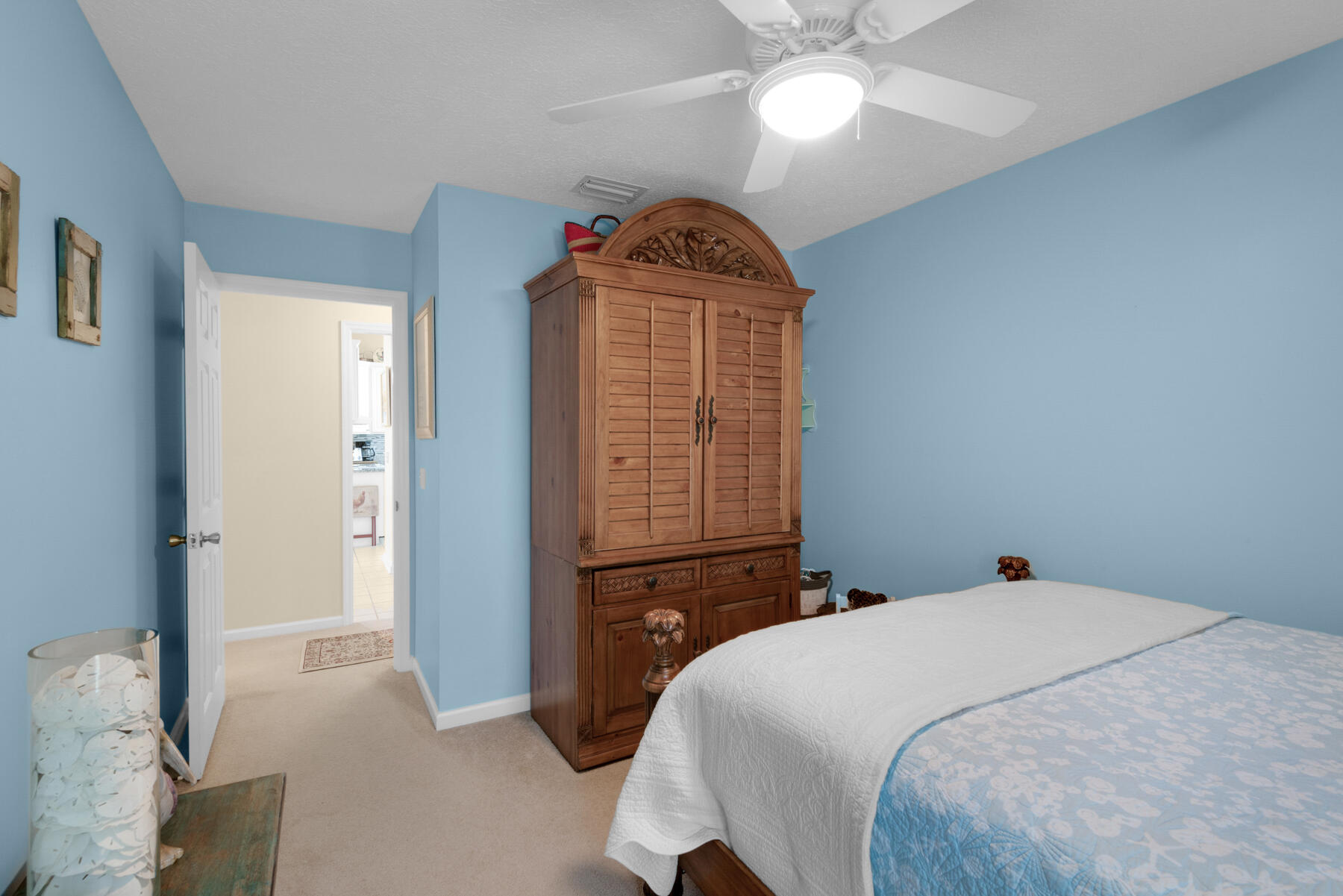 RIVIERA BEACH - Residential