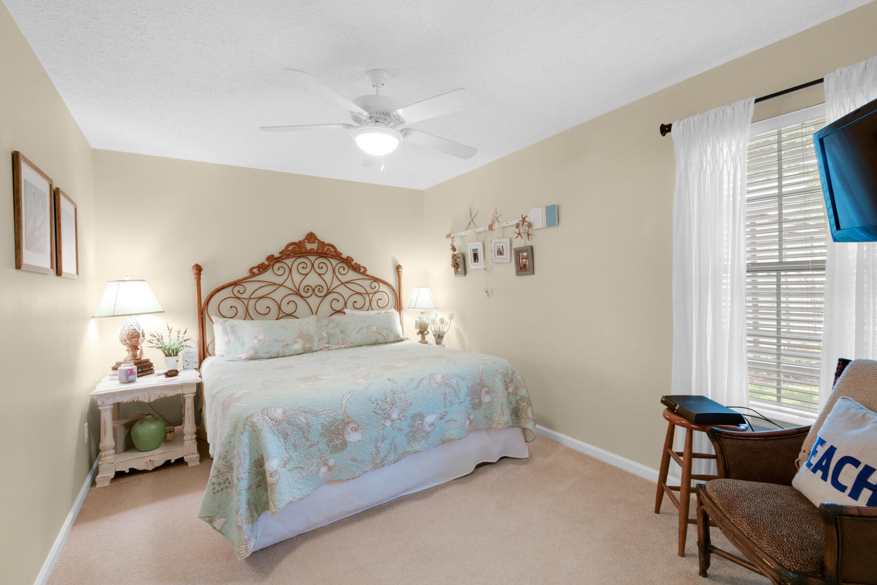 RIVIERA BEACH - Residential
