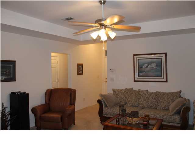 VALPARAISO PINECREST 4 - Residential Lease