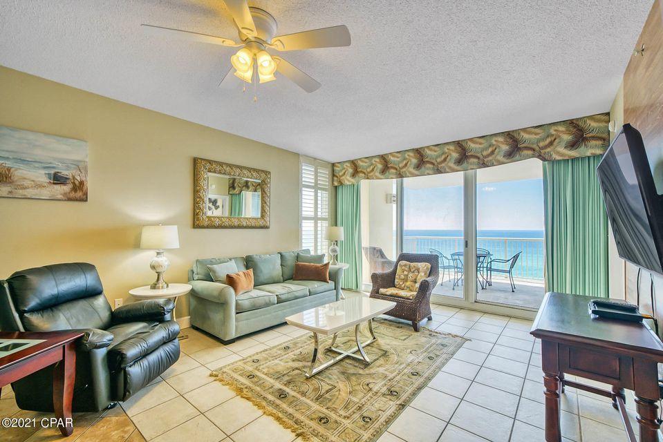 MAJESTIC BEACH TOWERS II - Residential