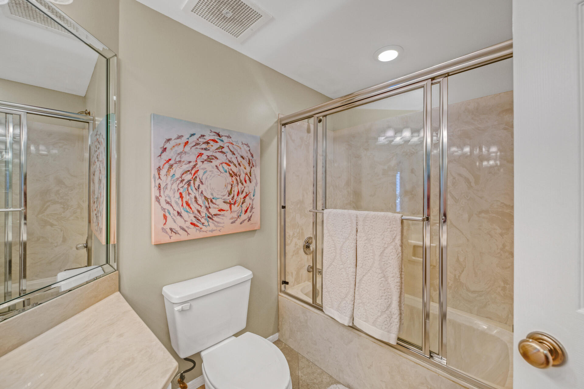 WATERVIEW TOWERS YACHT CLUB - Residential