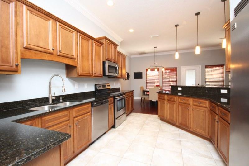 METES & BOUNDS - Residential Lease