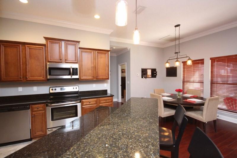 METES & BOUNDS - Residential Lease