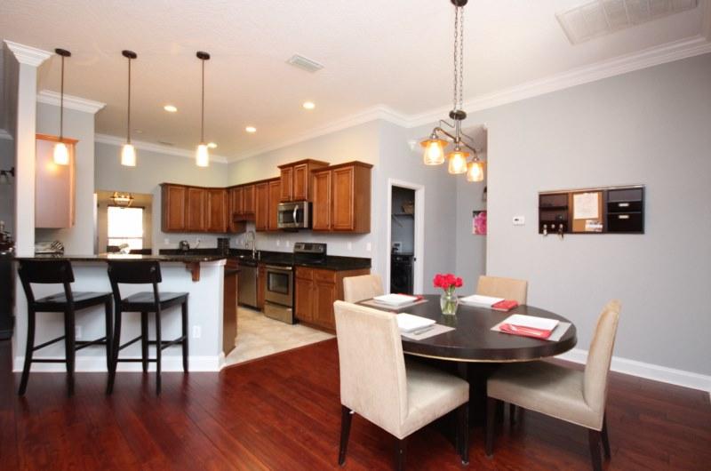 METES & BOUNDS - Residential Lease
