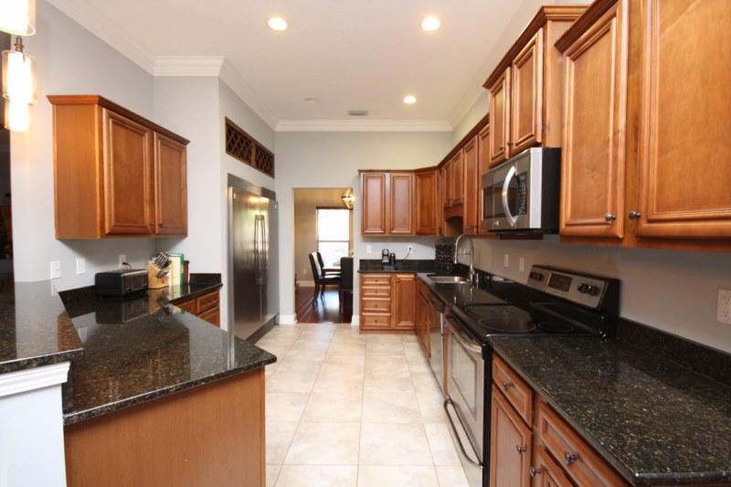 METES & BOUNDS - Residential Lease