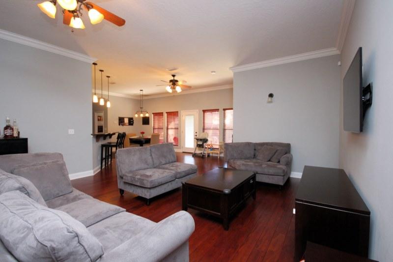 METES & BOUNDS - Residential Lease