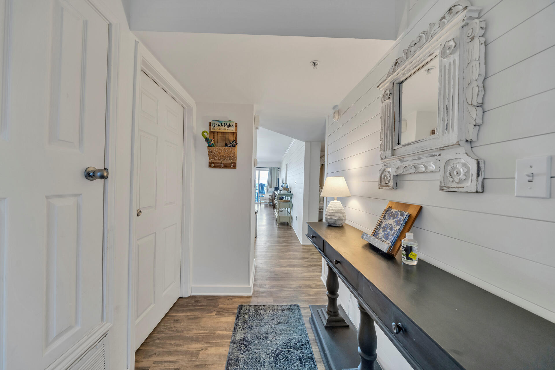 EMERALD TOWERS WEST CONDO - Residential