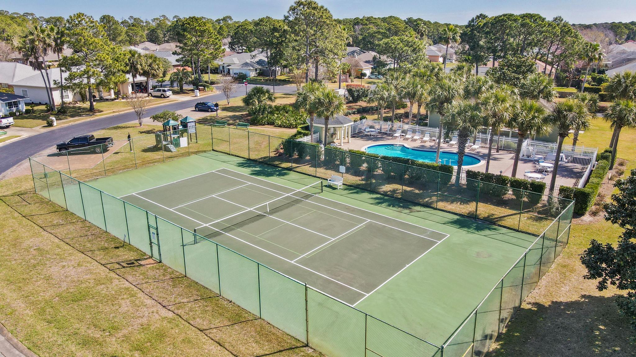 BAYSIDE - Residential Lease