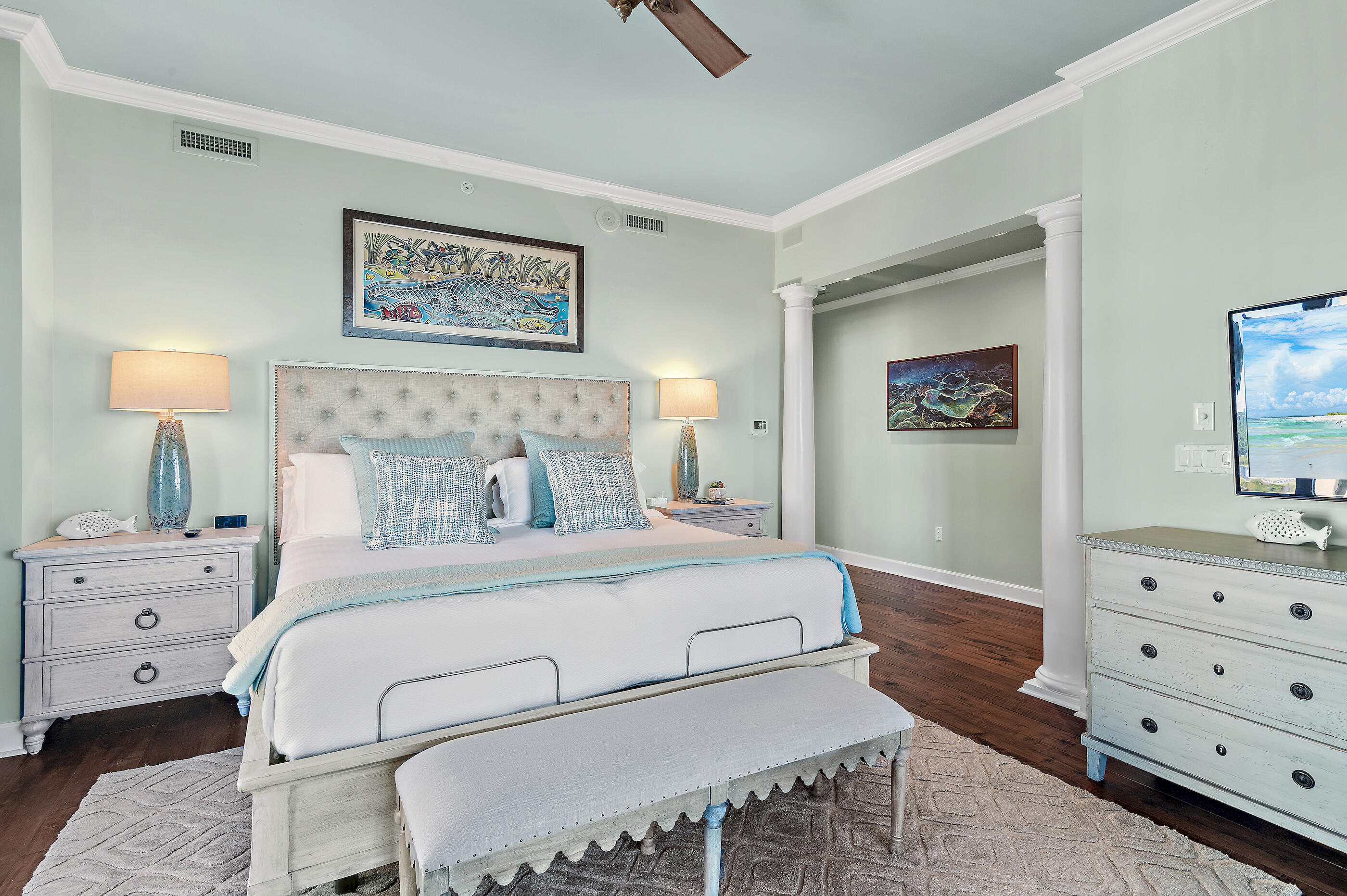 ONE WATER PLACE AT KELLY PLANTATION - Residential