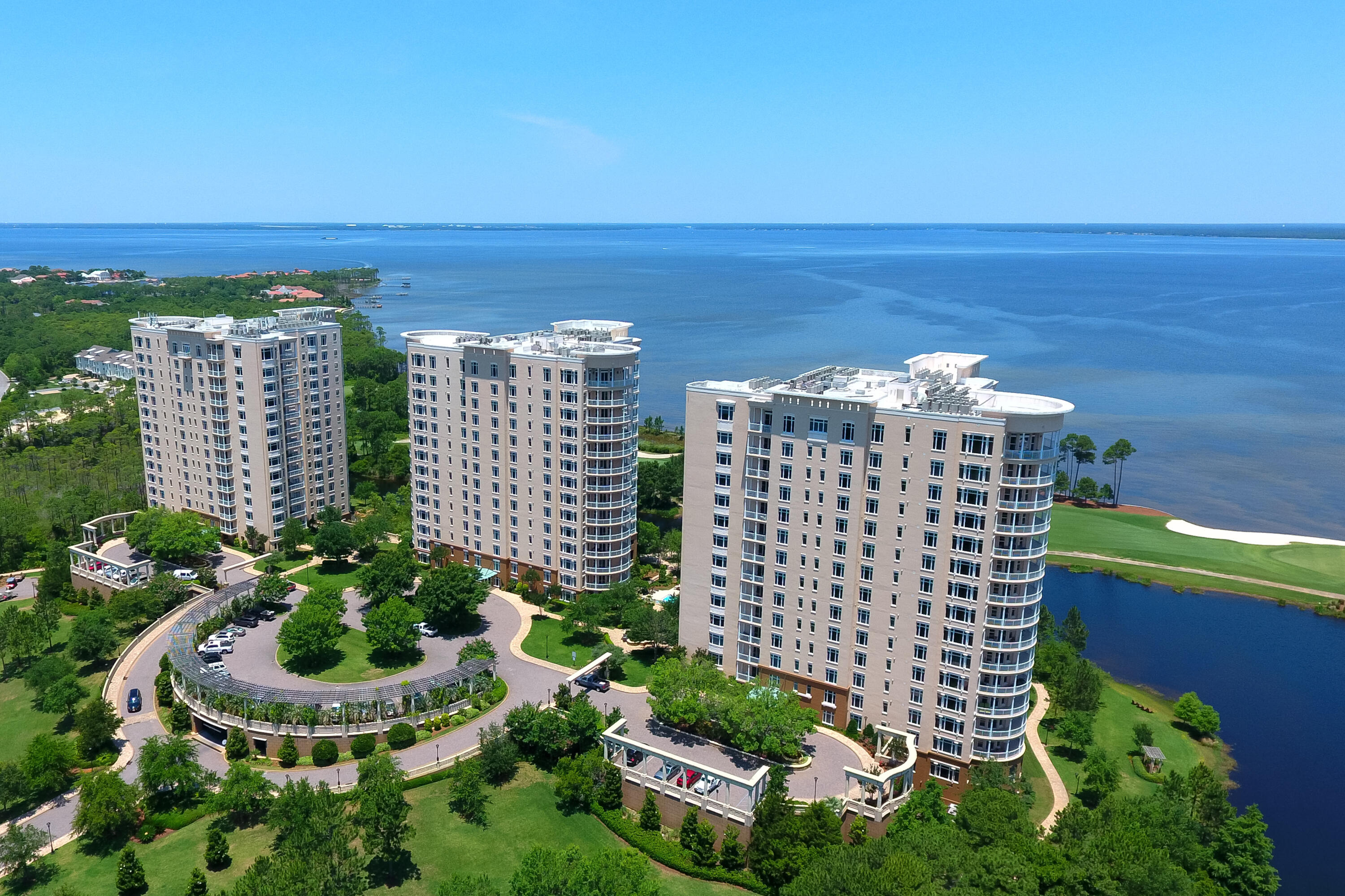 ONE WATER PLACE AT KELLY PLANTATION - Residential