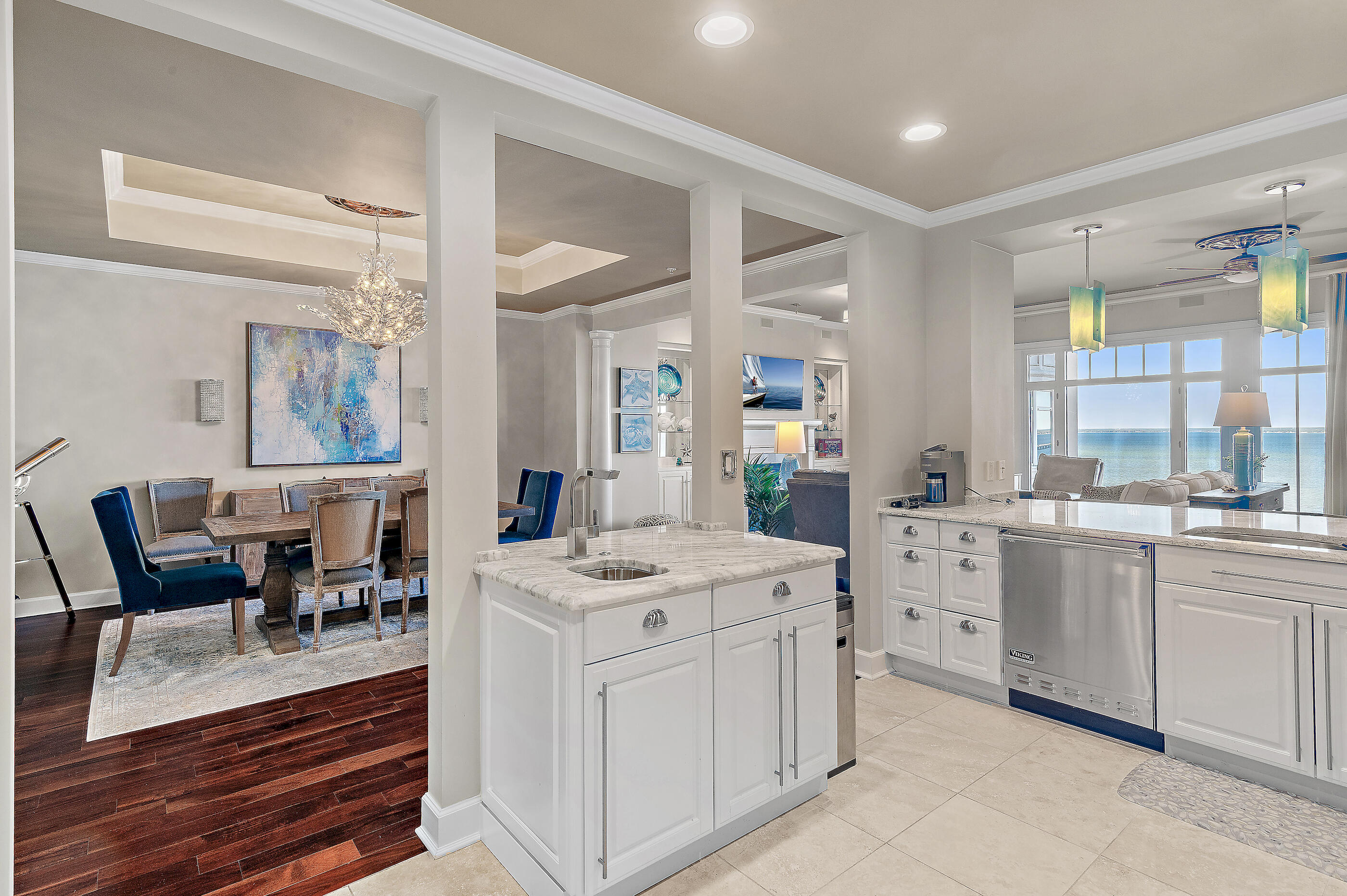 ONE WATER PLACE AT KELLY PLANTATION - Residential