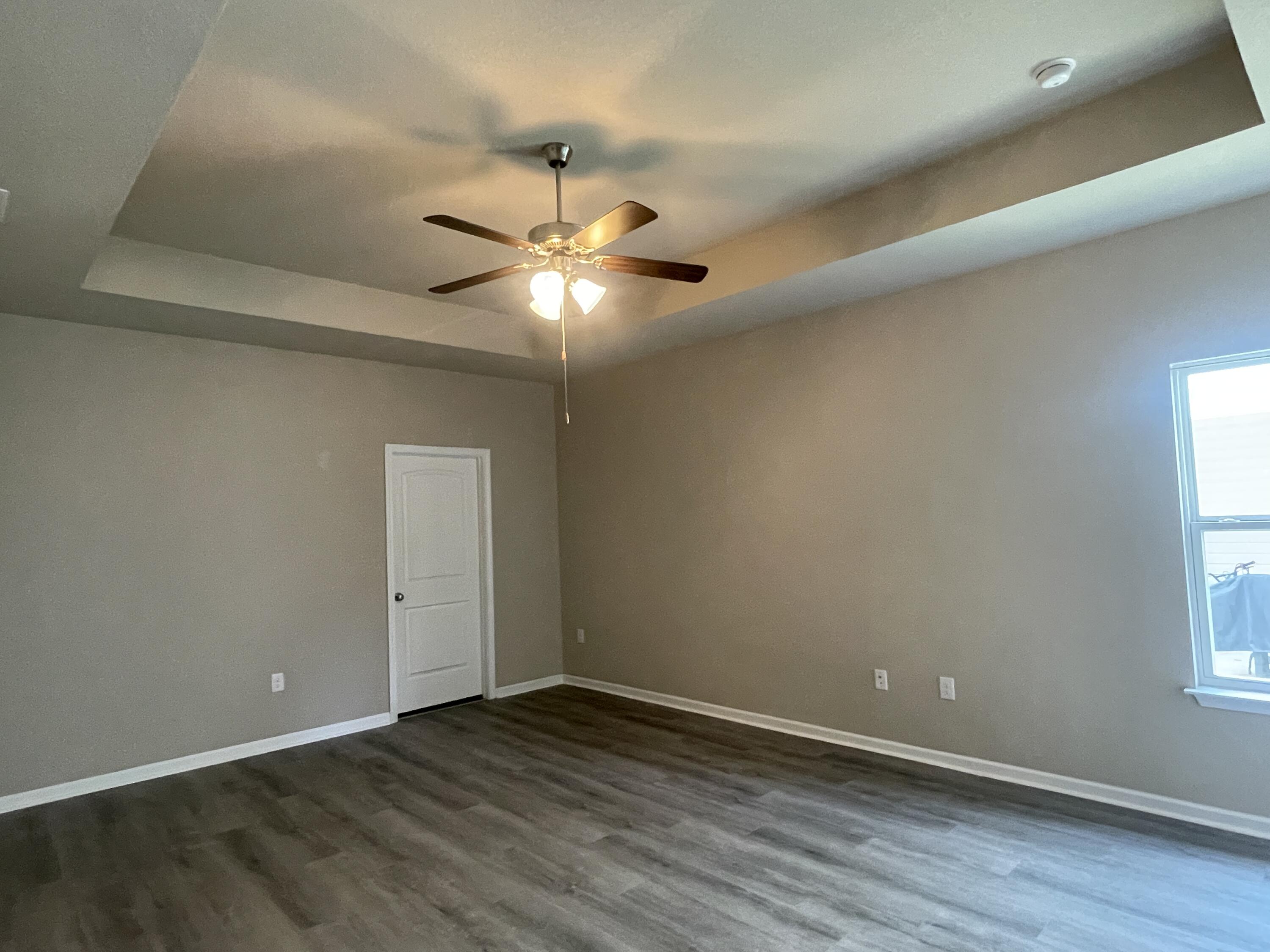 HAMMOCK BAY - Residential Lease