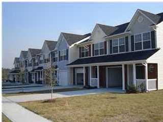 SPACIOUS, TOWN HOME IN THE HEART OF CRESTVIEW, CLOSE TO SHOPPING, RESTAURANTS AND HOSPITAL. ENJOY THE LOW-MAINTENANCE LIFESTYLE OF THIS ''NAUTILUS'' PLAN, WHICH OFFERS ROOM FOR A FULL-SIZE WASHER AND DRYER. THE UNIT PROVIDES THREE BEDROOMS, TWO AND ONE HALF BATHS, AND A ONE-CAR GARAGE. YARD MAINTENANCE INCLUDED IN RENT. WILL CONSIDER SMALL PET. SORRY NO SMOKING IN UNIT. MIDDLE AND ELEMENTARY SCHOOLS JUST A SHORT WALK AWAY! QUICK COMMUTE TO 7TH SFG COMPOUND AND EGLIN AFB. Email owner/agent for more information (sorry no calls)