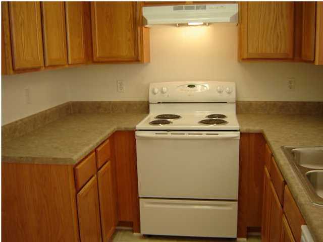 ROLLING PINES - Residential Lease