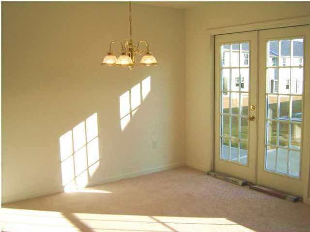 ROLLING PINES - Residential Lease
