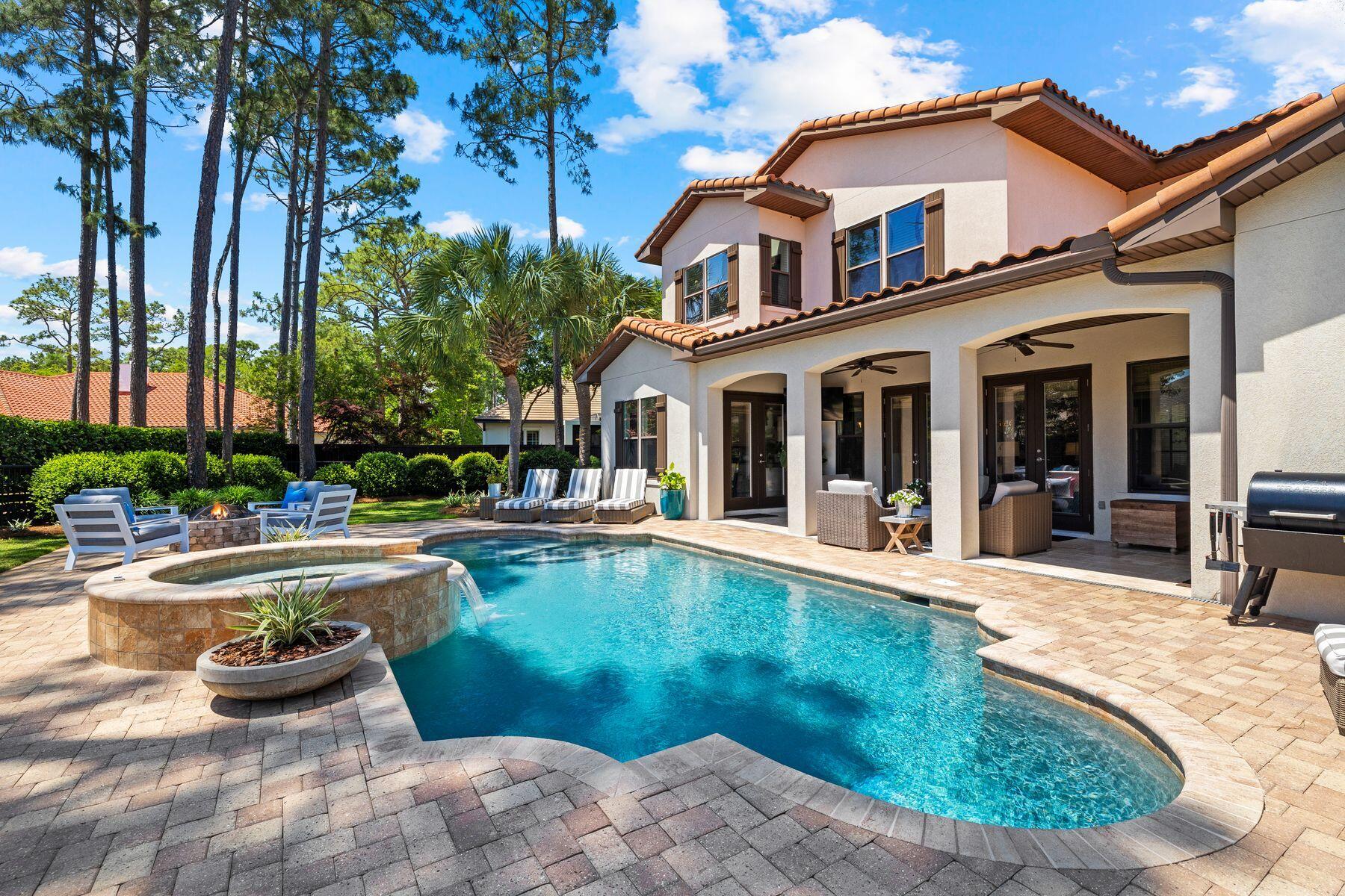 BAYTOWNE AVE EAST - Residential