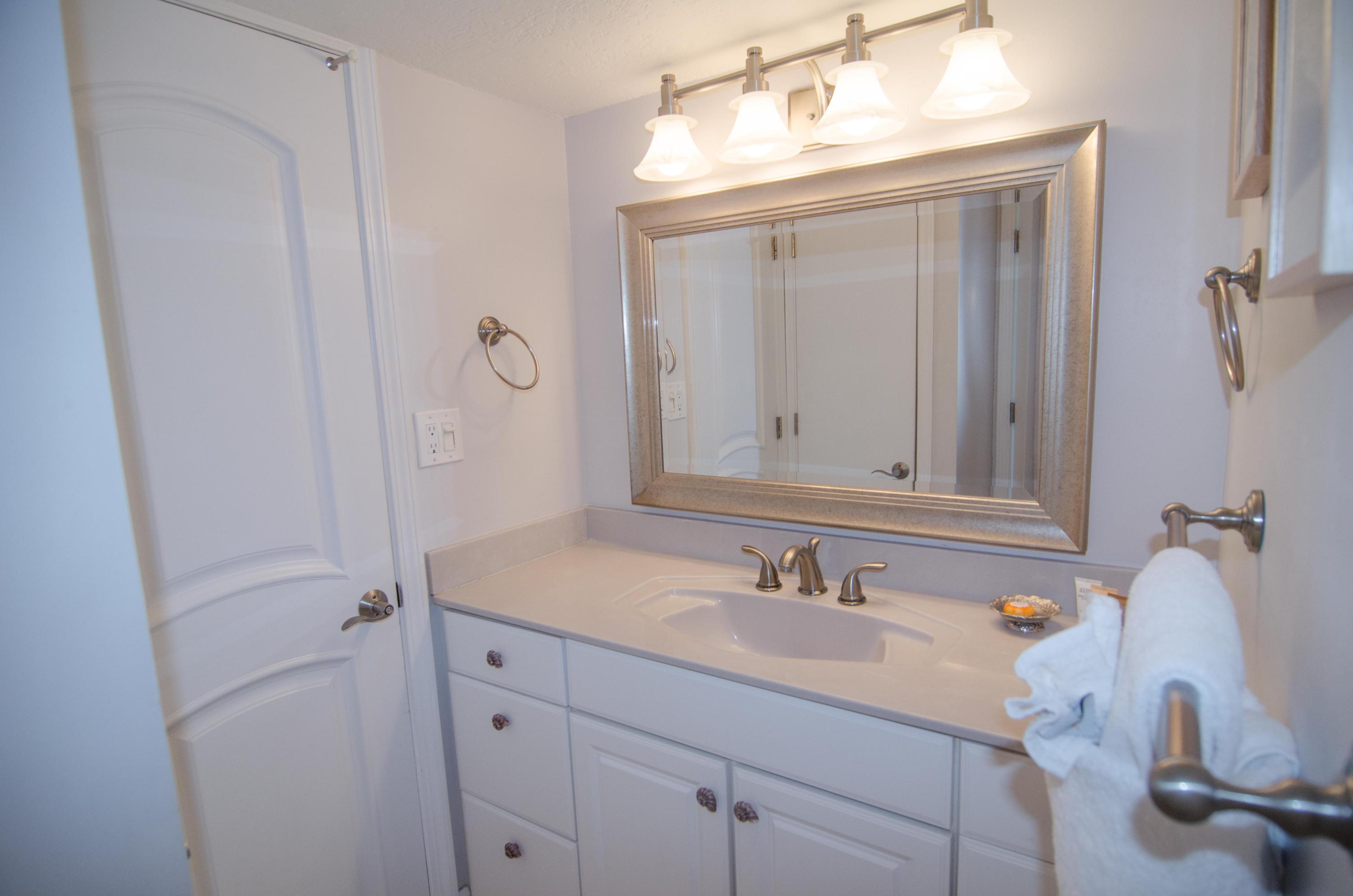 BEACH HOUSE CONDO PH 2 - Residential