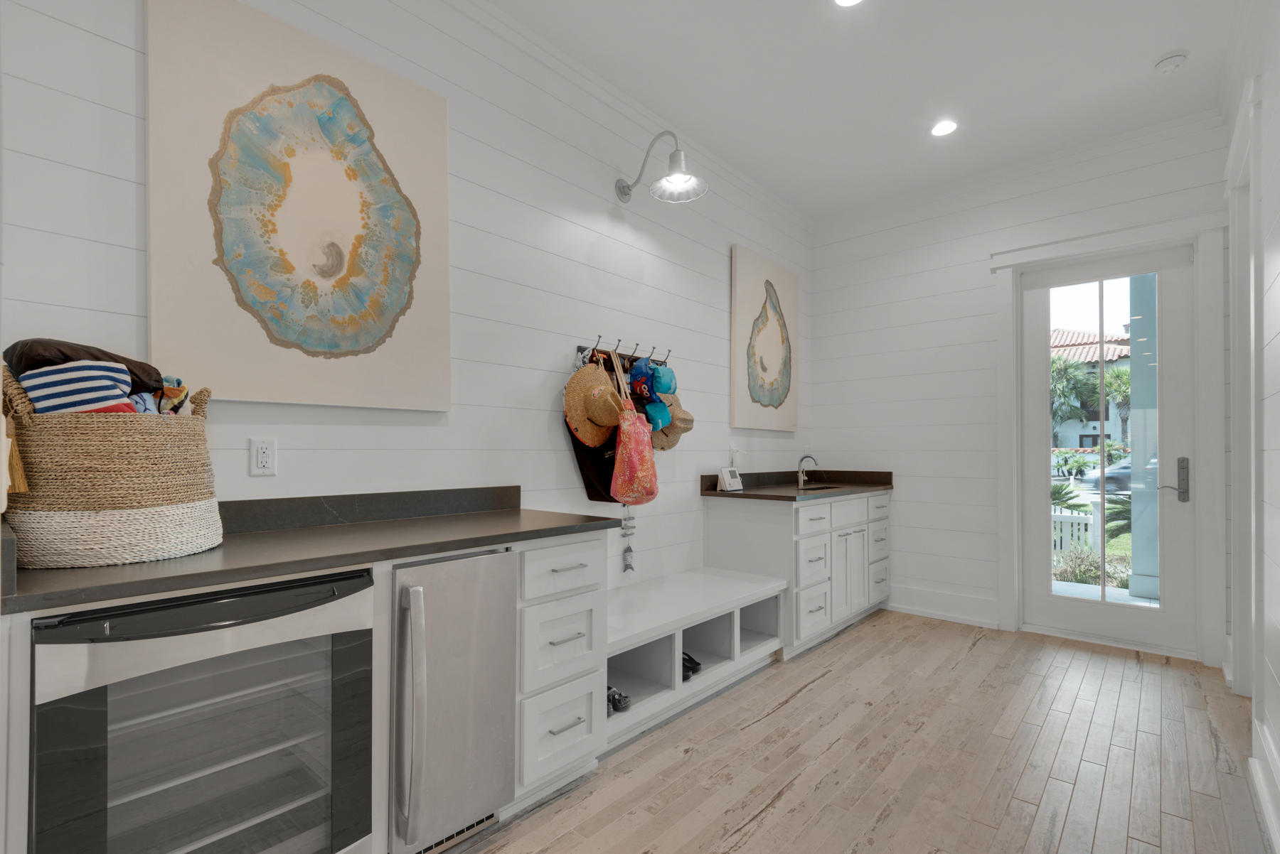 BEACH HAVEN COTTAGES - Residential