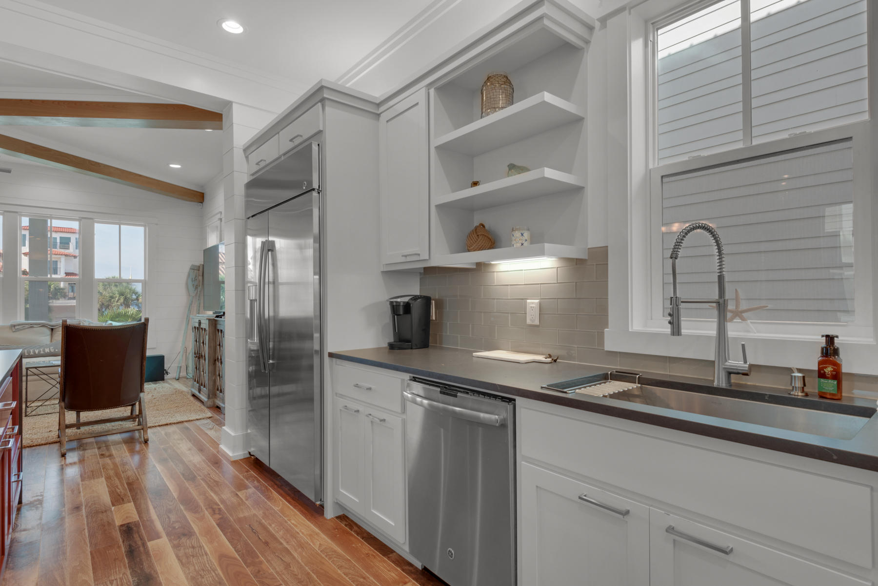 BEACH HAVEN COTTAGES - Residential