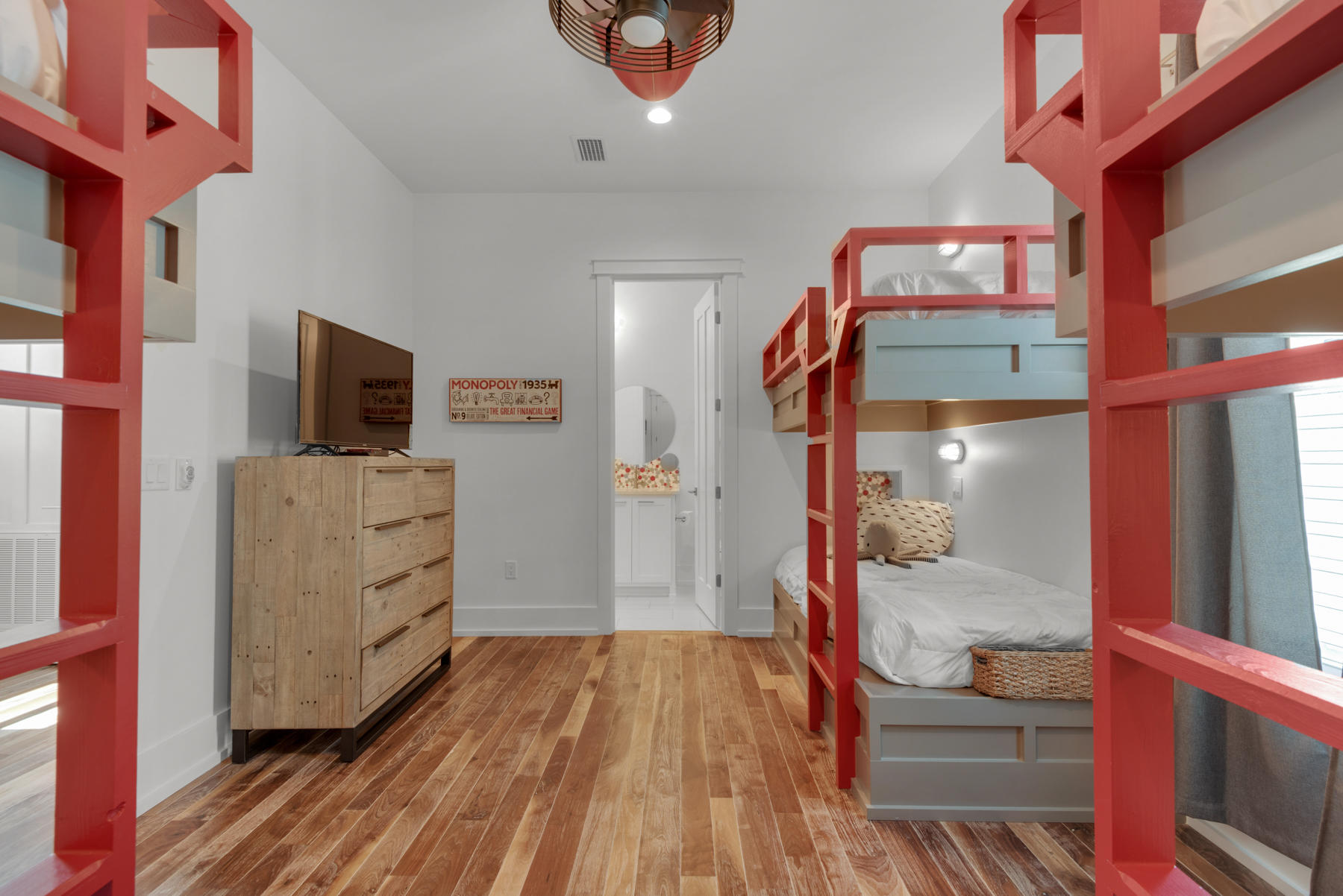 BEACH HAVEN COTTAGES - Residential