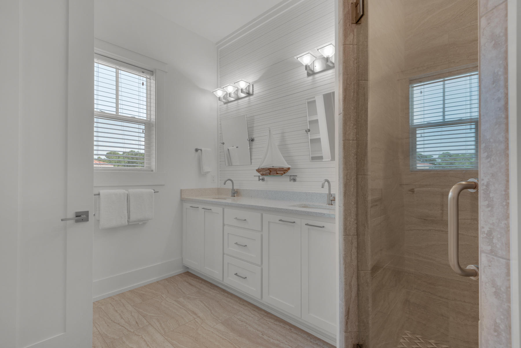 BEACH HAVEN COTTAGES - Residential