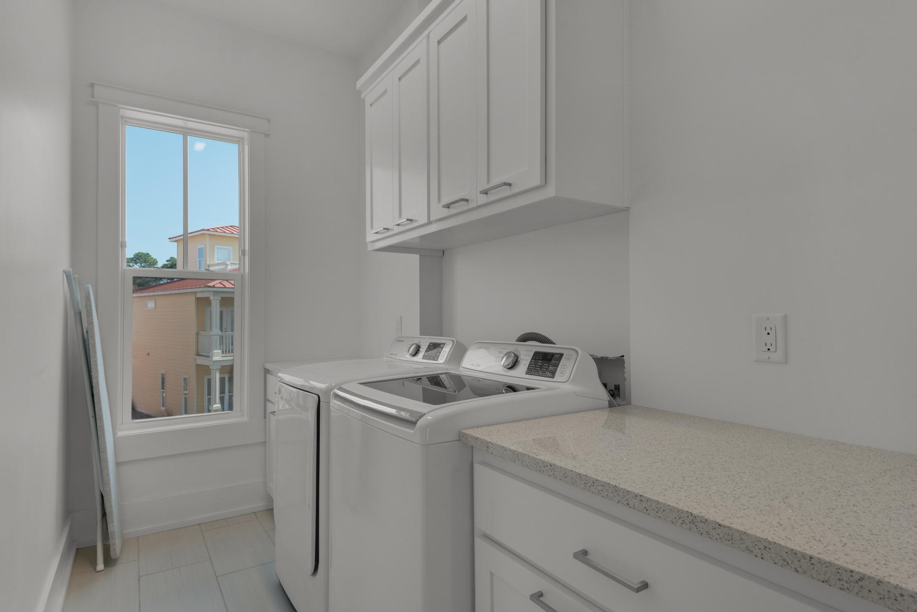 BEACH HAVEN COTTAGES - Residential