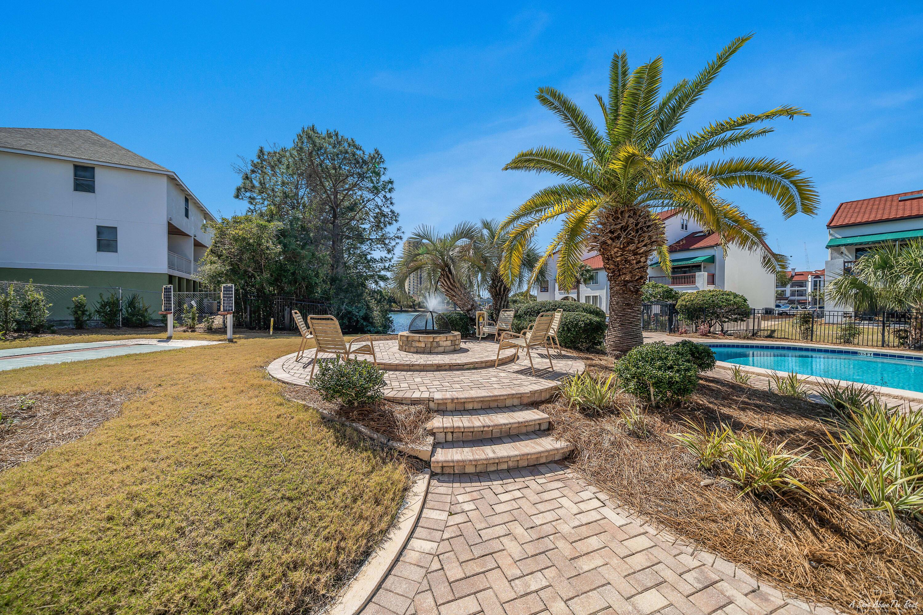 St Thomas Square, Villa 3 - Residential