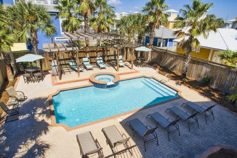 CRYSTAL BEACH - Residential