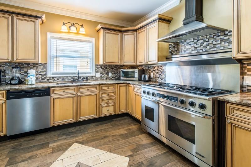 CRYSTAL BEACH - Residential