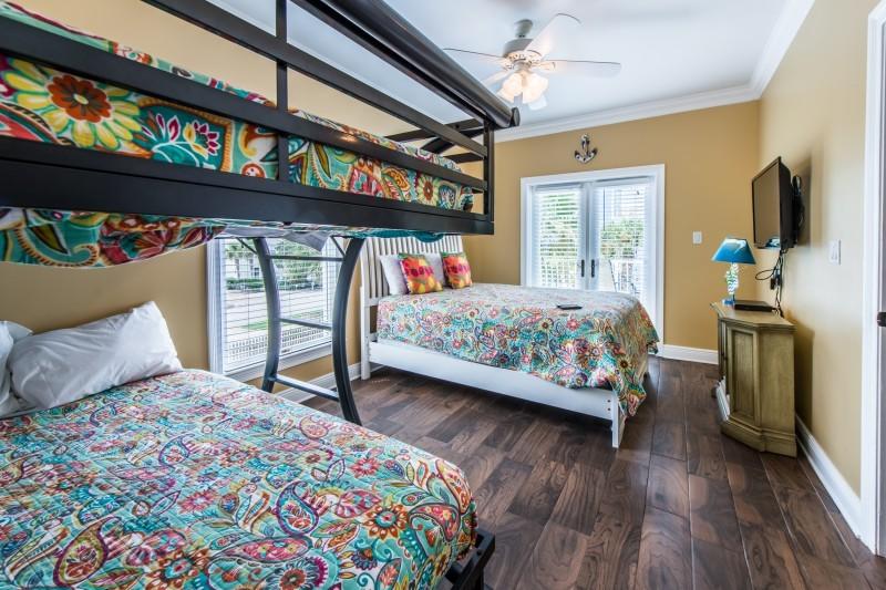 CRYSTAL BEACH - Residential