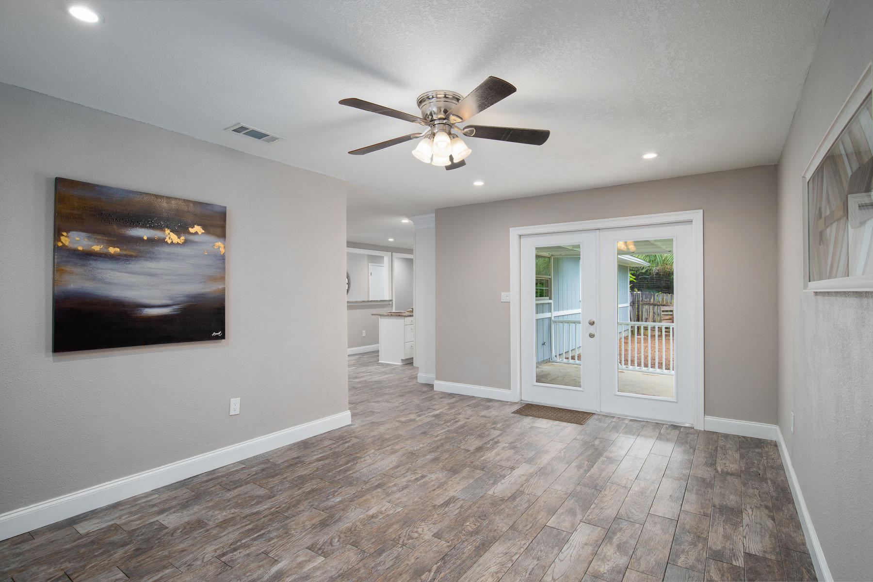 SEA HILLS 1ST - Residential