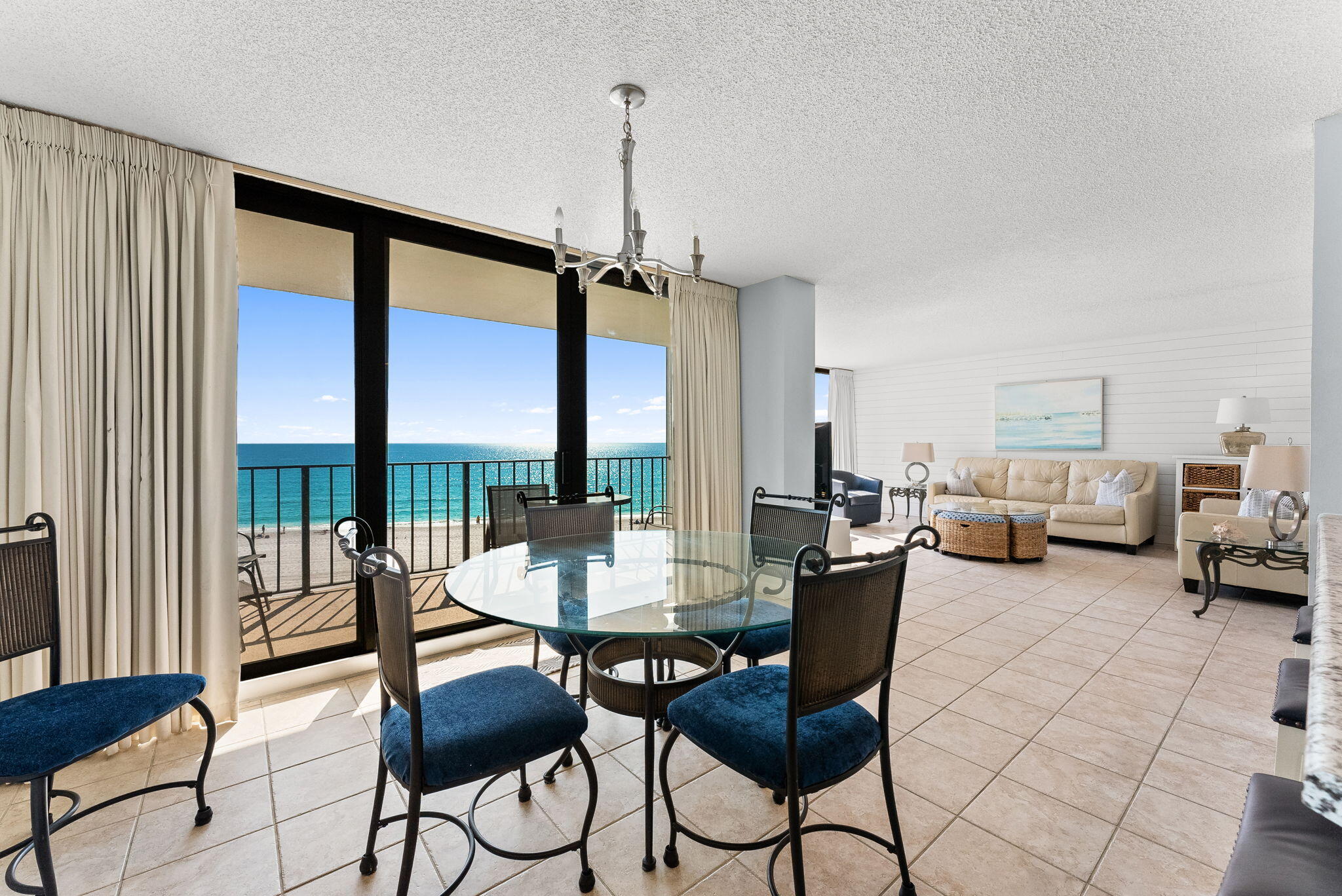EDGEWATER TOWER 3 - Residential