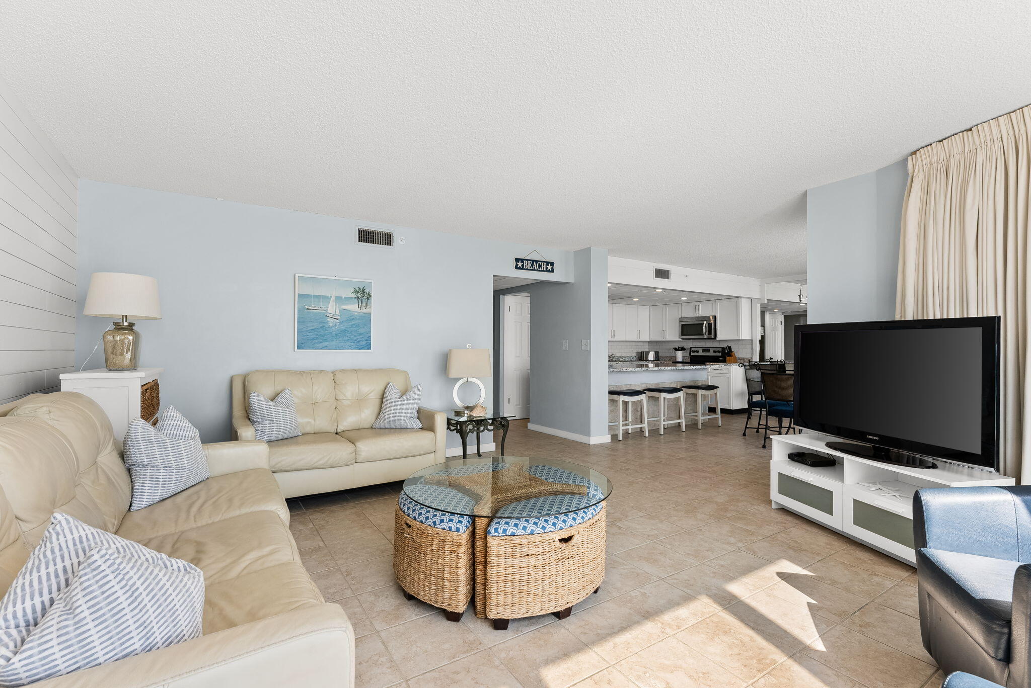 EDGEWATER TOWER 3 - Residential