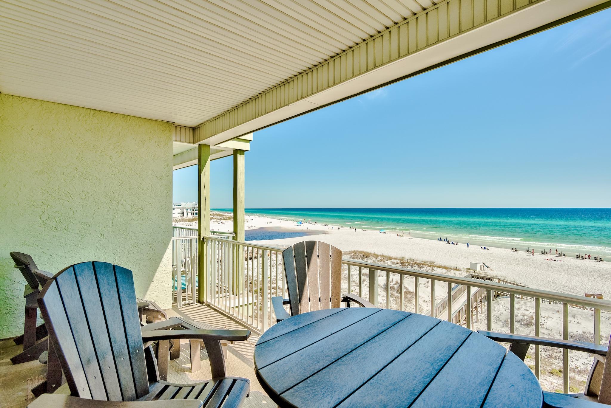 Commodore's Retreat - Residential
