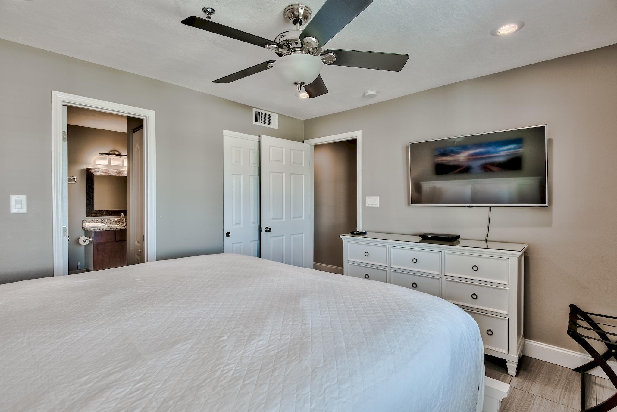 Commodore's Retreat - Residential