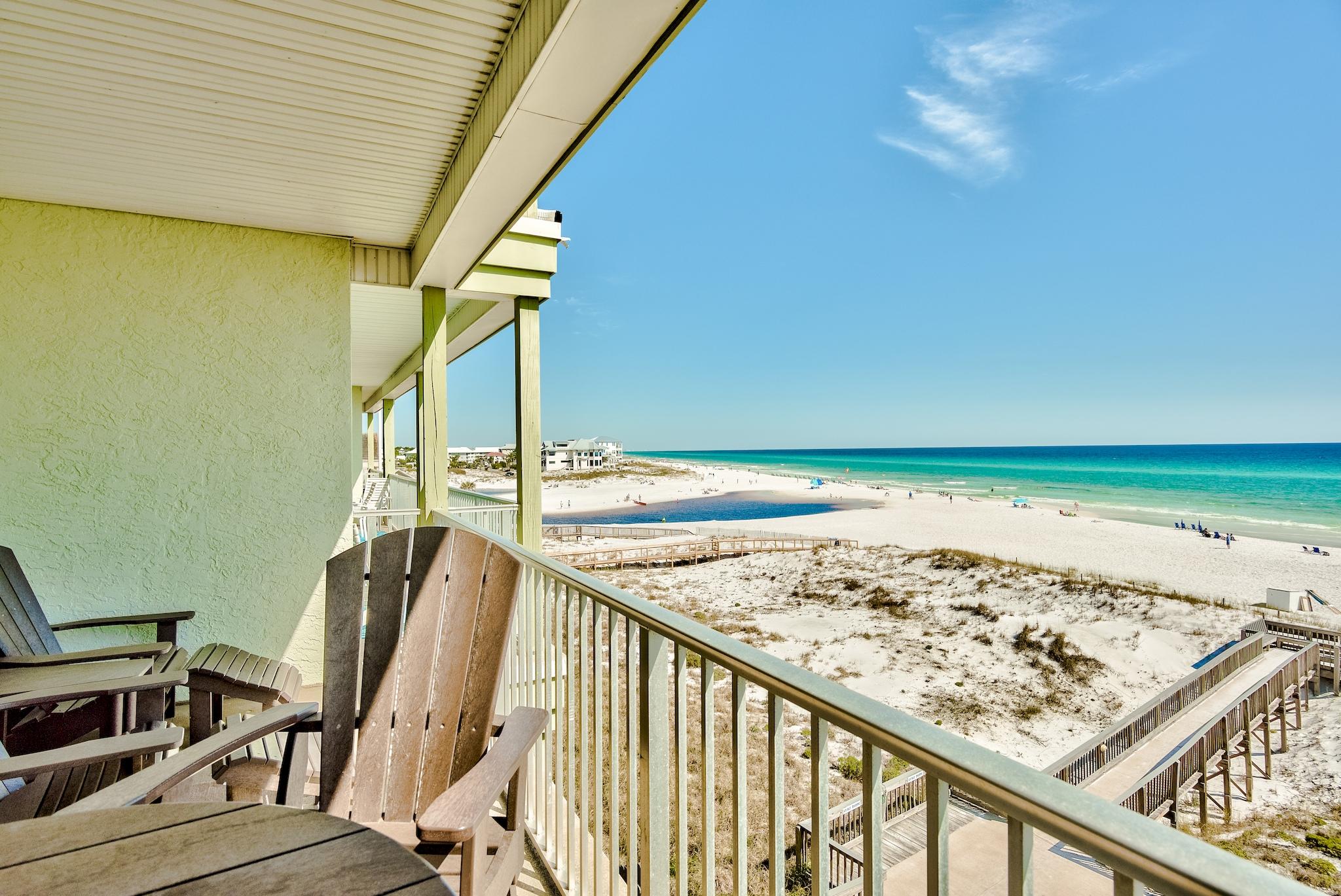 Commodore's Retreat - Residential