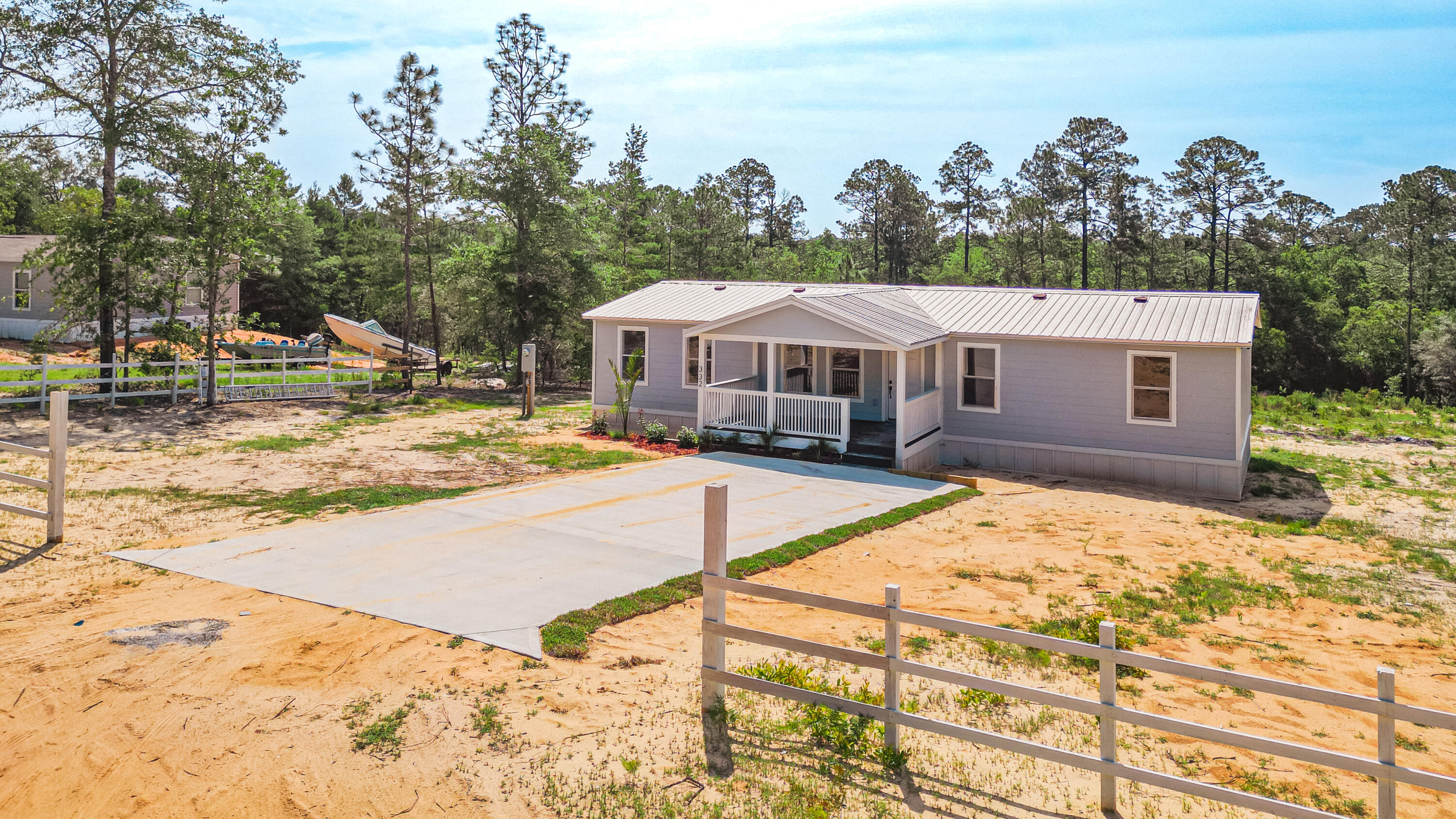 LOTS 138 BLK N JUNIPER LAKE EST UNIT 6 OF OAKWOOD HILLS PB 5-5 OR 3232-753 - Residential