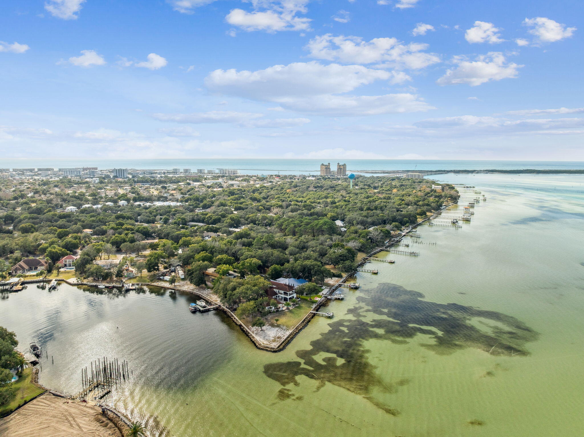 CALHOUN S/D TO DESTIN - Residential