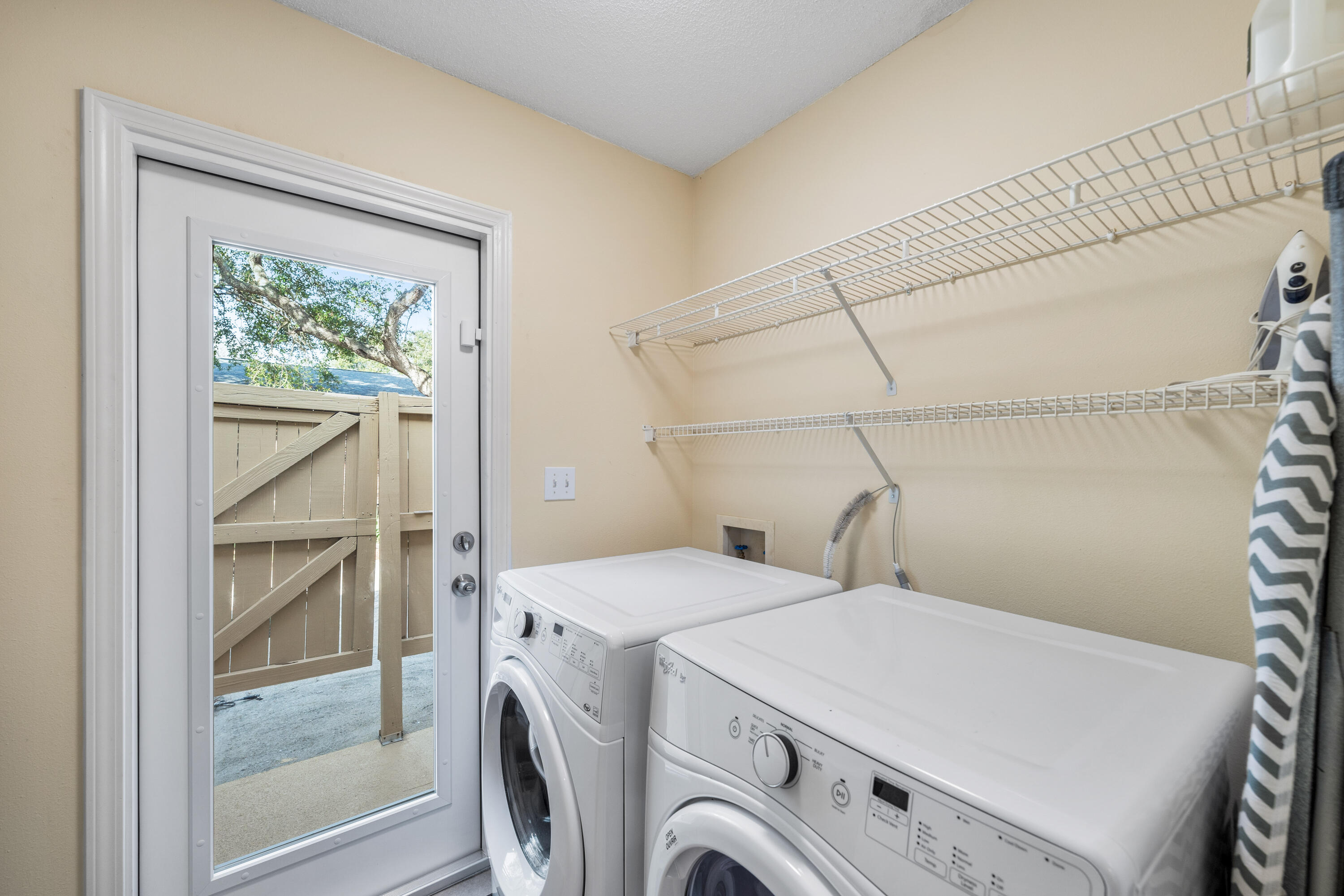 GULF PINES - Residential